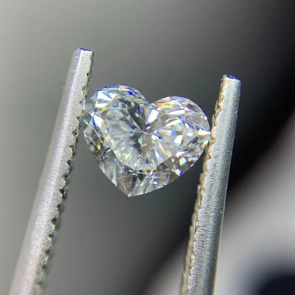 Sweet Pure CZ Cubic Twisted Lovely Diamonds Heart Rings for Women, MARR9071 - Picture 3 of 3